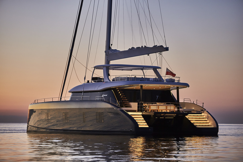 Sunreef 80 7X yacht charter